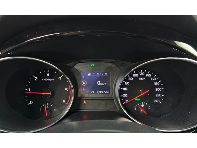 Kia Carnival 7-Seater Limousine Magic Space - автомобили, коли, обяви за нови и употребявани 6