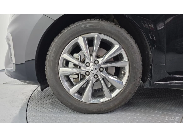 Kia Carnival * PRESTIGE* FULL* 3.3* - автомобили, коли, обяви за нови и употребявани 4