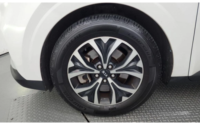 kia-carnival - 4