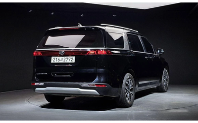 kia-carnival - 1