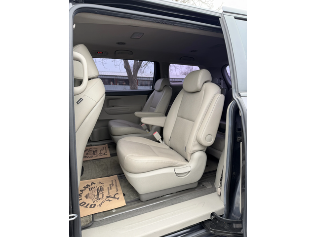 Kia Carnival НАЛИЧЕН* 8- МЕСТЕН* ТОП-ЦЕНА - автомобили, коли, обяви за нови и употребявани 10