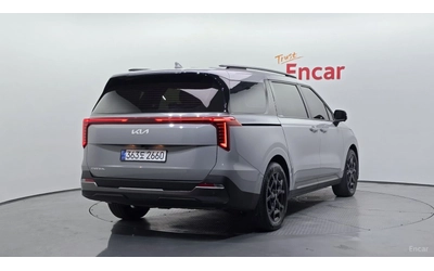 kia-carnival - 2