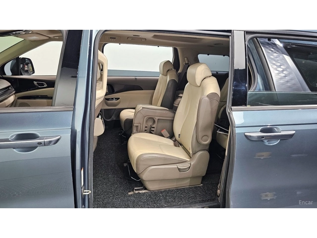 Kia Carnival 11-МЕСТЕН Noblesse* КОЖА* ОБДУХВ* НАВИ* ПАНО* 360 - автомобили, коли, обяви за нови и употребявани 8
