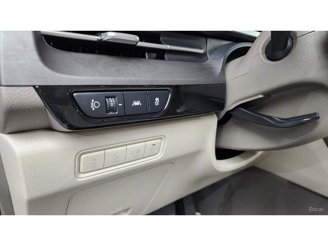 Kia Carnival 9-местен Noblesse* КОЖА* ОБДУХВ* НАВИ* - автомобили, коли, обяви за нови и употребявани 15