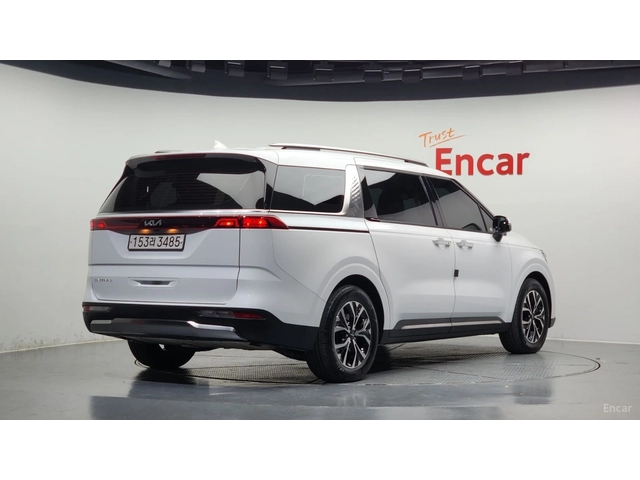 Kia Carnival 9-местен Noblesse* КОЖА* ОБДУХВ* НАВИ* - автомобили, коли, обяви за нови и употребявани 1
