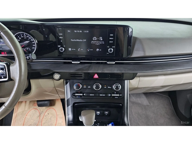 Kia Carnival Prestige* DISTRONIC* ОБДУХВАНЕ* КАМЕРА* 9МЕСТЕН* - автомобили, коли, обяви за нови и употребявани 10