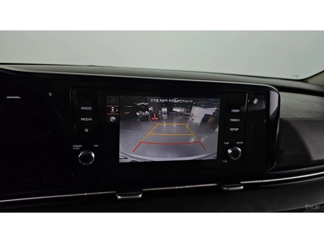 Kia Carnival Prestige* DISTRONIC* ОБДУХВАНЕ* КАМЕРА* 9МЕСТЕН* - автомобили, коли, обяви за нови и употребявани 11