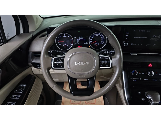 Kia Carnival Prestige* DISTRONIC* ОБДУХВАНЕ* КАМЕРА* 9МЕСТЕН* - автомобили, коли, обяви за нови и употребявани 5