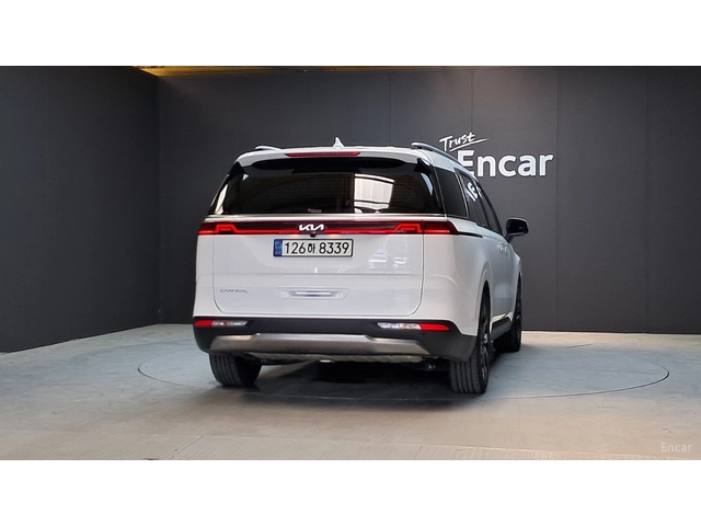Kia Carnival 9-местен* КОЖА* ОБДУХВ* НАВИ* 360 - автомобили, коли, обяви за нови и употребявани 3