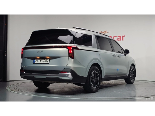 Kia Carnival 2.2d* PRESTIGE* КОЖА* ПОДГРЕВ* ОБДУХВАНЕ* КАМЕРА* - автомобили, коли, обяви за нови и употребявани 1