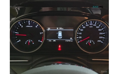 Kia Carnival PRESTIGE* 9МЕСТЕН* КОЖА* ОБДУХВ* ПОДГРЕВ* КАМЕРА - автомобили, коли, обяви за нови и употребявани 10