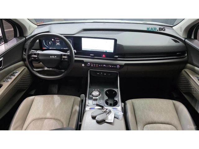 Kia Carnival Prestige* ПОДГРЕВ* ОБДУХВАНЕ* ДИСТРОНИК* КАМЕРА* - автомобили, коли, обяви за нови и употребявани 4