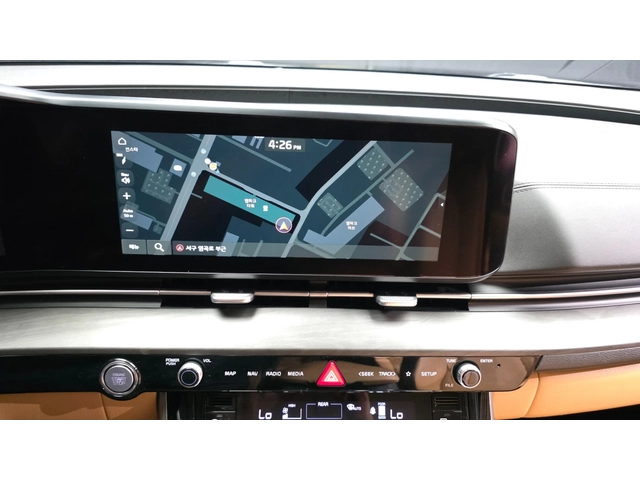 Kia Carnival 7-Seater Signature - автомобили, коли, обяви за нови и употребявани 13