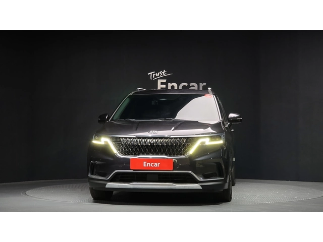 Kia Carnival 7-Seater Noblesse - автомобили, коли, обяви за нови и употребявани 2
