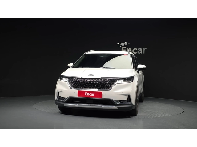 Kia Carnival 7-Seater Signature - автомобили, коли, обяви за нови и употребявани 2