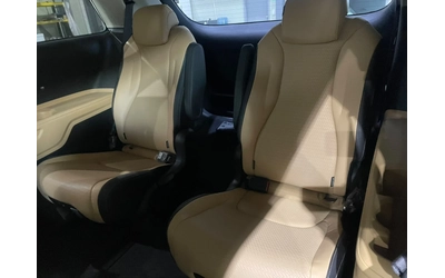 Kia Carnival 2.2 CRDi ! Signature ! 8+ 1 ! - автомобили, коли, обяви за нови и употребявани 10