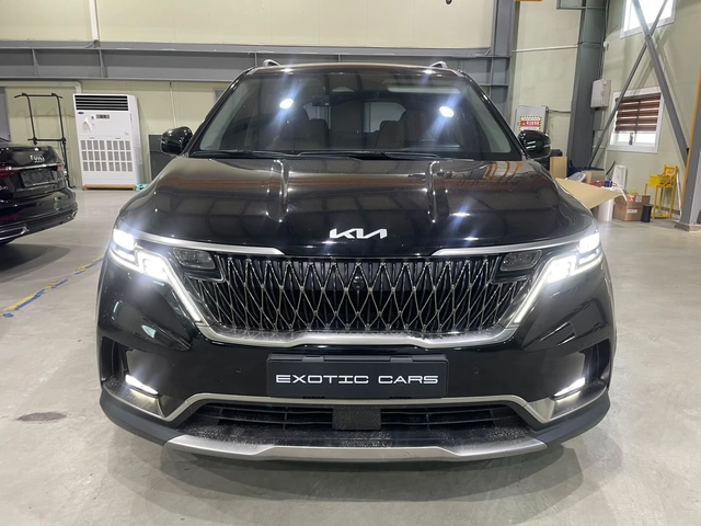 Kia Carnival 2.2 CRDi ! Signature ! 8+ 1 ! - автомобили, коли, обяви за нови и употребявани 1
