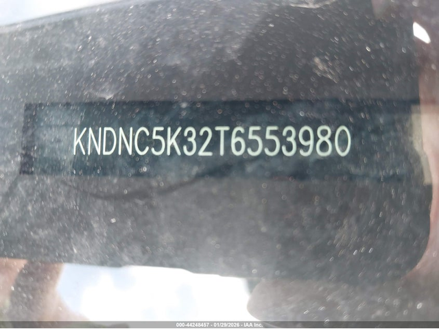 Kia CARNIVAL MPV 3.5L V-6 DI, DOHC, VVT, 287.1HP Front Wheel Drive - автомобили, коли, обяви за нови и употребявани 8