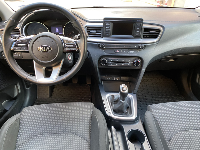 Kia Ceed 1.4 /Cool /SW - автомобили, коли, обяви за нови и употребявани 19