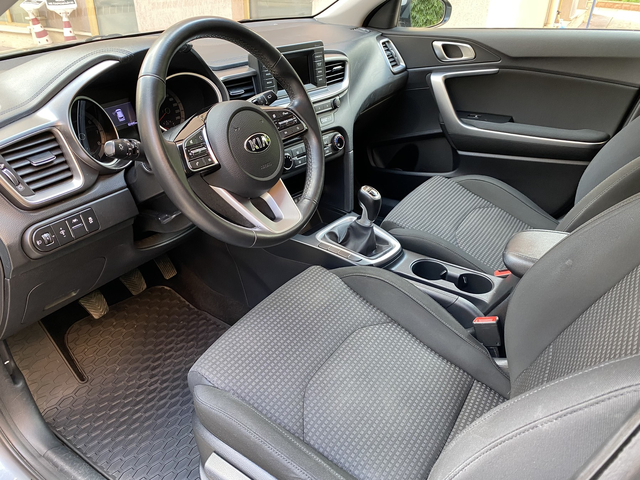 Kia Ceed 1.4 /Cool /SW - автомобили, коли, обяви за нови и употребявани 20