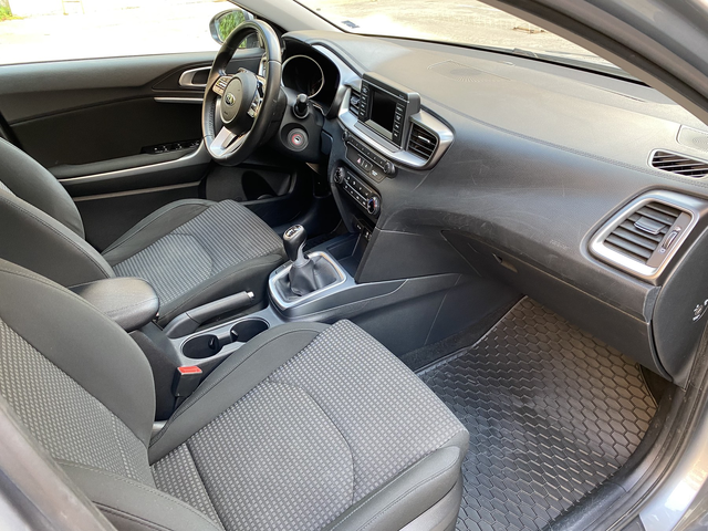 Kia Ceed 1.4 /Cool /SW - автомобили, коли, обяви за нови и употребявани 21