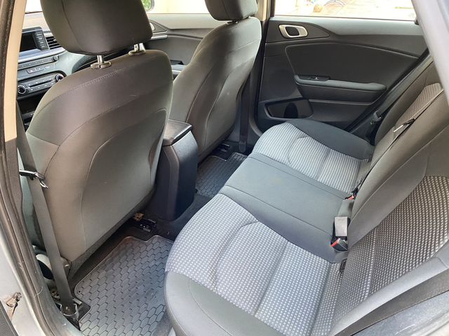 Kia Ceed 1.4 /Cool /SW - автомобили, коли, обяви за нови и употребявани 22