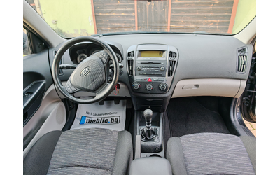 Kia Ceed 1.4 -ГАЗ - автомобили, коли, обяви за нови и употребявани 10