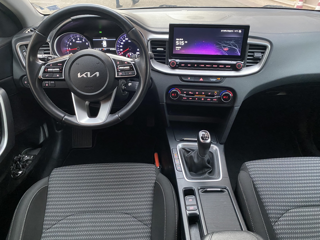 Kia Ceed 1.5 T-GDI /1.5 T-GDi / DynamicLine /SW - автомобили, коли, обяви за нови и употребявани 8
