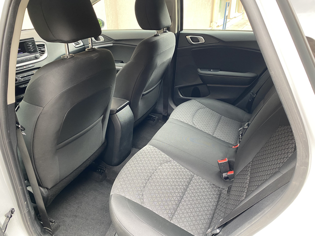 Kia Ceed 1.5 T-GDI/ 160кс./ Fresh/ SW - автомобили, коли, обяви за нови и употребявани 11