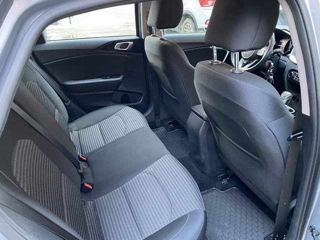 Kia Ceed 1.5 T-GDI/DCT7/ Active Business - автомобили, коли, обяви за нови и употребявани 12