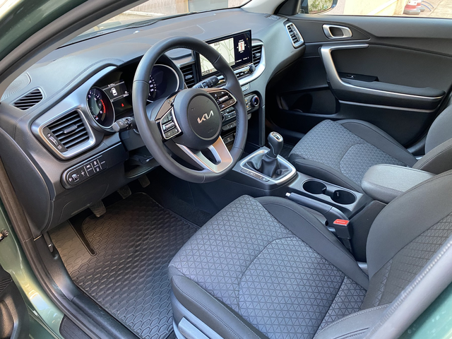 Kia Ceed 1.5 T-GDI/ Spin/ Гаранция до 2032г. - автомобили, коли, обяви за нови и употребявани 10