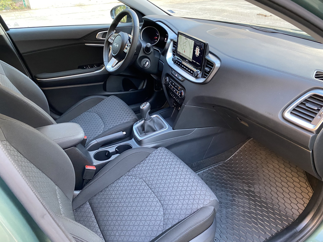 Kia Ceed 1.5 T-GDI/ Spin/ Гаранция до 2032г. - автомобили, коли, обяви за нови и употребявани 11