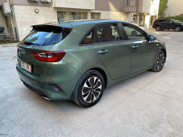 Kia Ceed 1.5 T-GDI/ Spin/ Гаранция до 2032г. - автомобили, коли, обяви за нови и употребявани 4