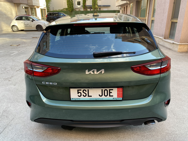 Kia Ceed 1.5 T-GDI/ Spin/ Гаранция до 2032г. - автомобили, коли, обяви за нови и употребявани 5
