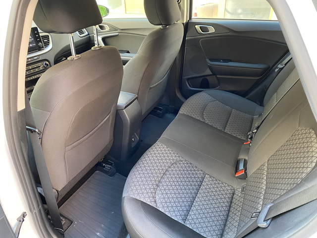Kia Ceed 1.5 T-GDI/ Spin/ SW/ DCT - автомобили, коли, обяви за нови и употребявани 11