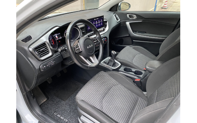 Kia Ceed 1.5 T-GDI/ Top/SW/ ГАРАНЦИ ДО 12/2029г/ Налична! - автомобили, коли, обяви за нови и употребявани 16