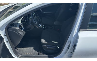 Kia Ceed 1.5 T-GDI в Гаранция - автомобили, коли, обяви за нови и употребявани 7