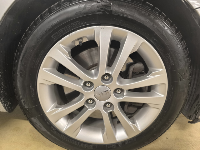 Kia Ceed 1.6 crdi 2015г. КАМЕРА - автомобили, коли, обяви за нови и употребявани 11