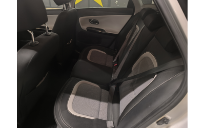 Kia Ceed 1.6 crdi 2015г. КАМЕРА - автомобили, коли, обяви за нови и употребявани 7