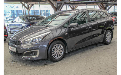 kia-ceed-1-6crdi-klimatik-multivolan-usb-android - 1