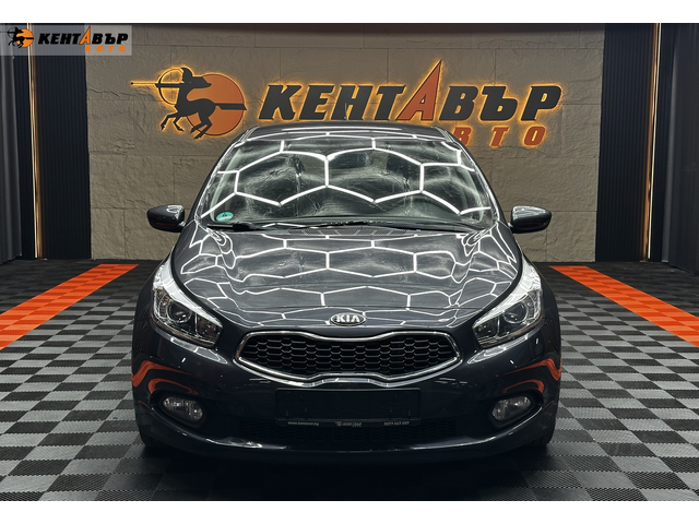 Kia Ceed 1.6d 128 к.с./реални км/ГАРАНЦИЯ - автомобили, коли, обяви за нови и употребявани 1