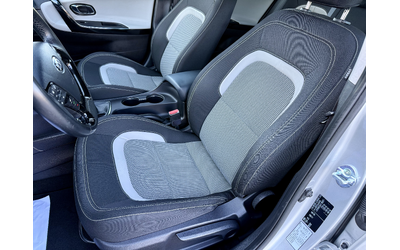 Kia Ceed 1.6i - автомобили, коли, обяви за нови и употребявани 8