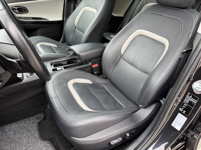 Kia Ceed 1.6i AUTOMATIC - автомобили, коли, обяви за нови и употребявани 8