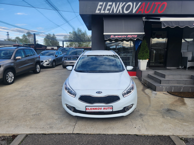 Kia Ceed 1.6 CRDI-128 к.с EURO 5b-ШВЕЙЦАРИЯ - автомобили, коли, обяви за нови и употребявани 1