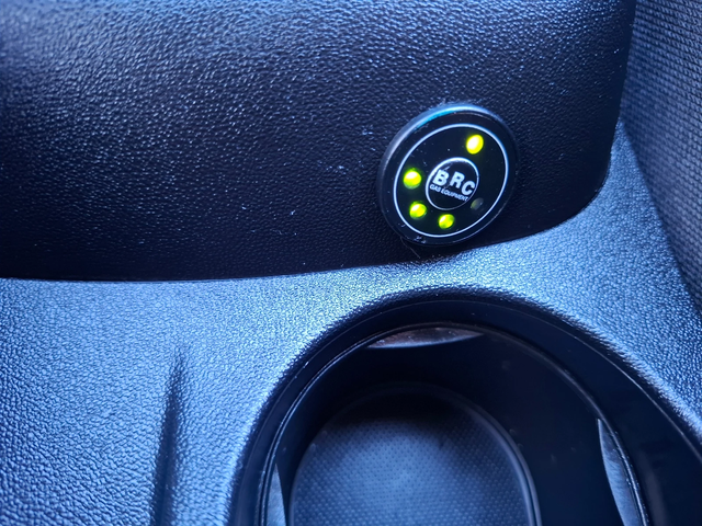 Kia Ceed 1.4Газ BRC - автомобили, коли, обяви за нови и употребявани 10