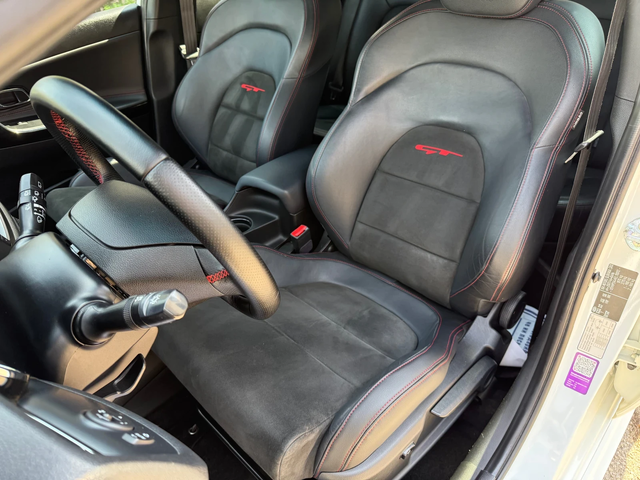 Kia Ceed GT / SWISS - автомобили, коли, обяви за нови и употребявани 9