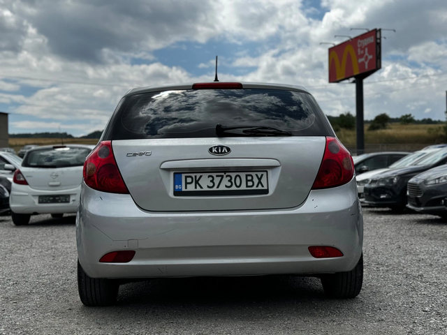 Kia Ceed 1.6d 115kc. - автомобили, коли, обяви за нови и употребявани 6