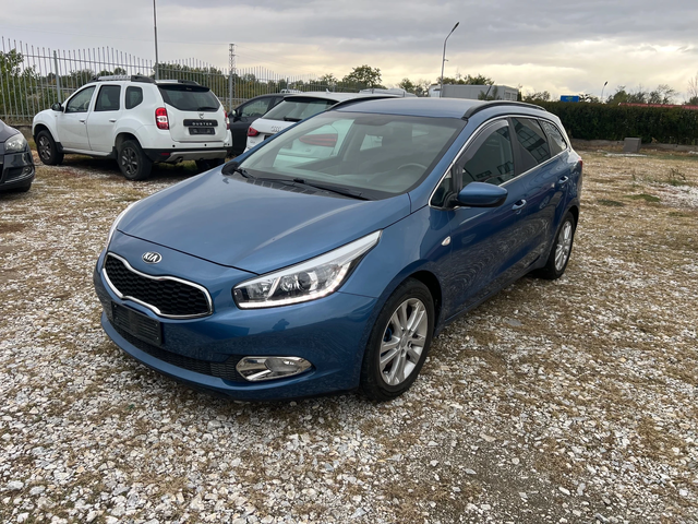 Kia Ceed 1.6 CRDI(КАТО НОВА) - автомобили, коли, обяви за нови и употребявани 0