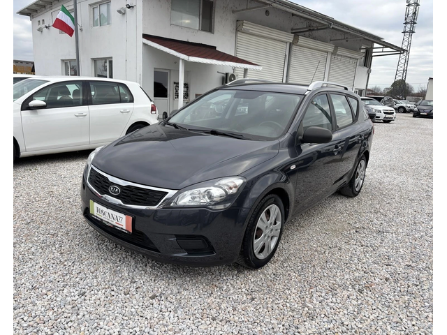 Kia Ceed 1.6crdi* 90к.с.* Лизинг - автомобили, коли, обяви за нови и употребявани 1