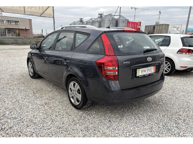 Kia Ceed 1.6crdi* 90к.с.* Лизинг - автомобили, коли, обяви за нови и употребявани 2